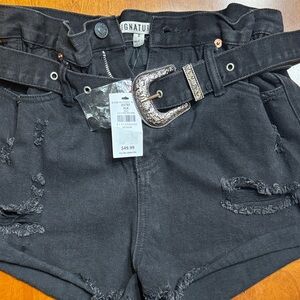 Signature Distressed Black Jean Shorts with Belt size small western style
